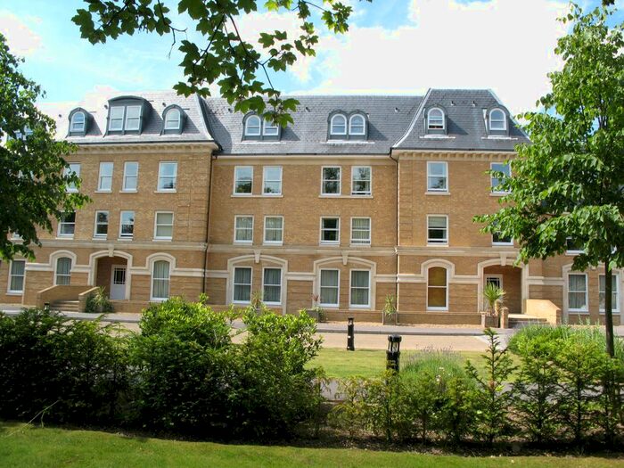 1 Bedroom Flat To Rent In Sycamore House, Langdon Park, Teddington, TW11