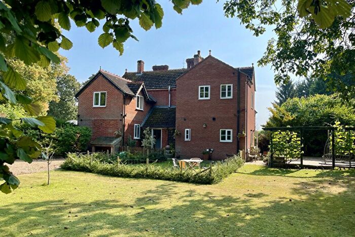 5 Bedroom Detached House For Sale In Lodge Road, Feltwell, IP26