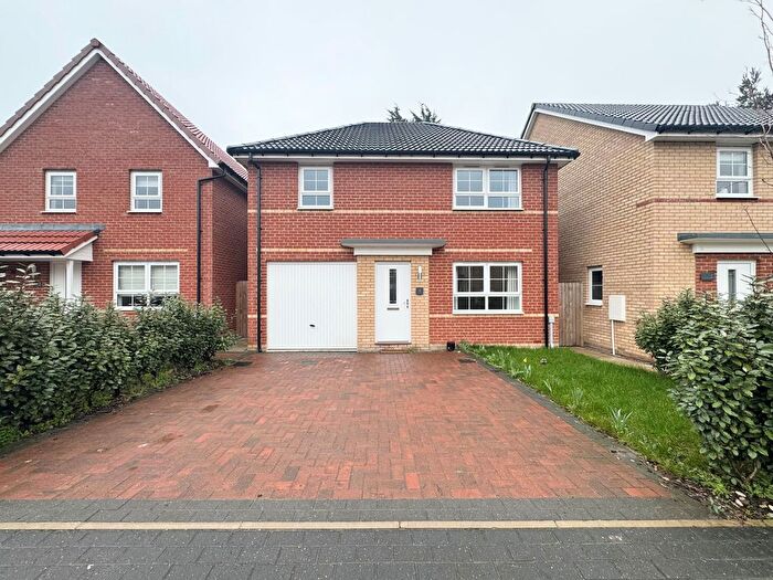 4 Bedroom Property To Rent In Walnut Garth, Beverley, HU17