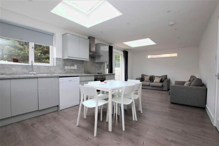 6 Bedroom Detached House To Rent In Frome Road, Bath, BA2