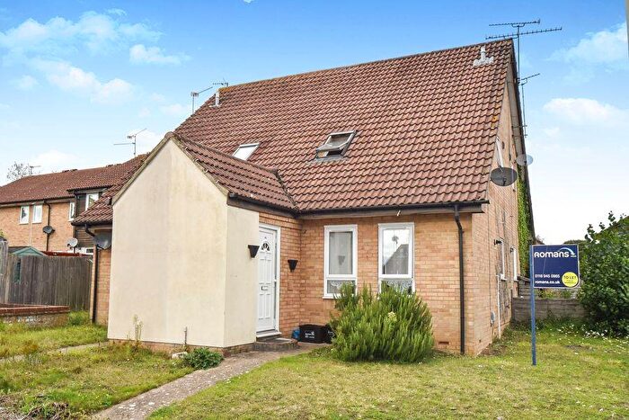1 Bedroom House To Rent In Beaconsfield Way, Earley, Reading, RG6
