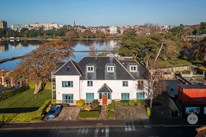 2 Bedroom Flat For Sale In Water's Edge, Twemlow Avenue, Poole Park, Poole, BH14