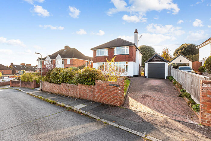 4 Bedroom Detached House For Sale In Pennslyvania, Exeter, EX4