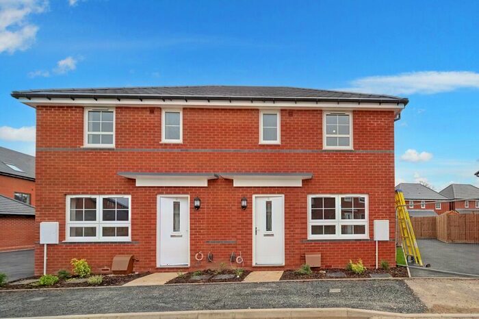 3 Bedroom Semi-Detached House To Rent In Campbell Drive, Upper Lighthorne, Leamington Spa, CV33