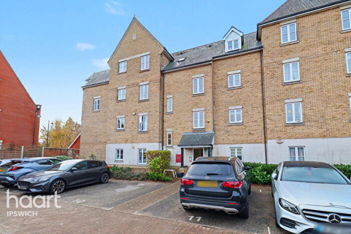 2 Bedroom Apartment For Sale In Ravenswood Avenue, Ipswich, IP3