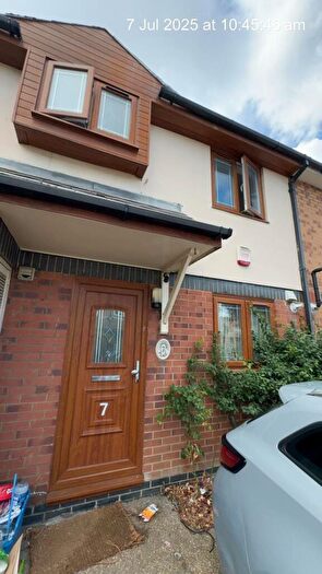 3 Bedroom Detached House To Rent In Lavender Place, Ilford, IG1
