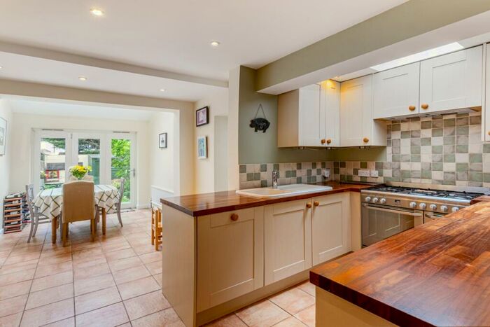 4 Bedroom Terraced House To Rent In Springfield Road Windsor, SL4