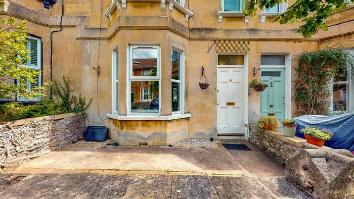 5 Bedroom Terraced House To Rent In Shaftesbury Avenue, Bath, BA1