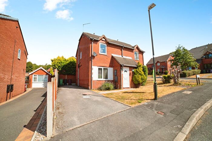 2 Bedroom Semi-Detached House For Sale In Silken Holme, South Normanton, Alfreton, DE55