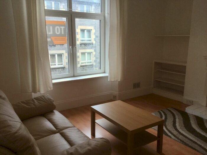 1 Bedroom Flat To Rent In Urquhart Street, City Centre, Aberdeen AB24