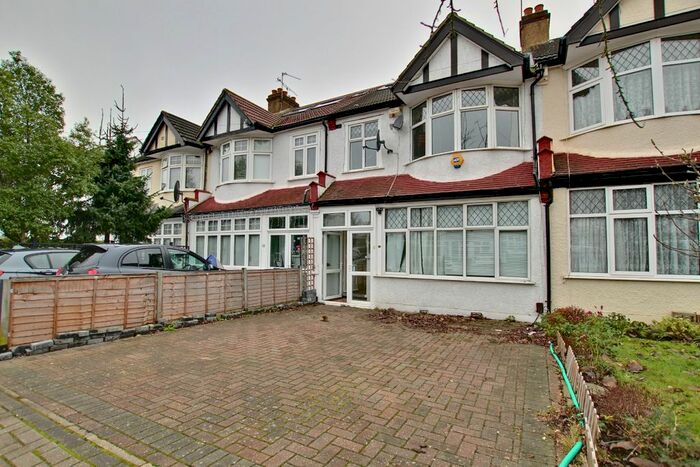 4 Bedroom Terraced House To Rent In Forde Avenue, Bromley, BR1