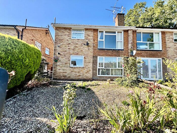 2 Bedroom Flat For Sale In Aspen Way, Newport., NP20