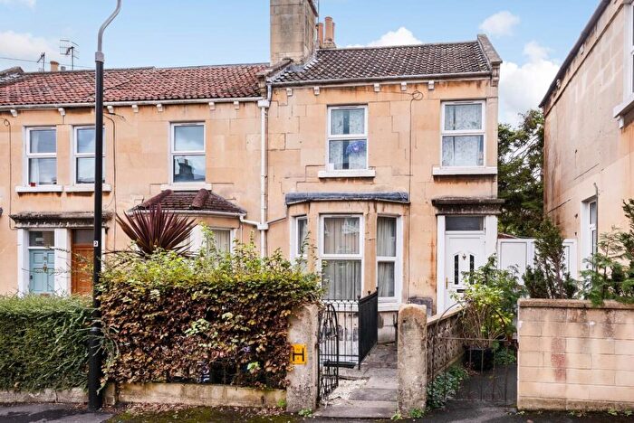 5 Bedroom Terraced House To Rent In Lorne Road, Bath, BA2