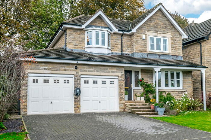 4 Bedroom Detached House For Sale In Bluehills Lane, Lower Cumberworth, HD8
