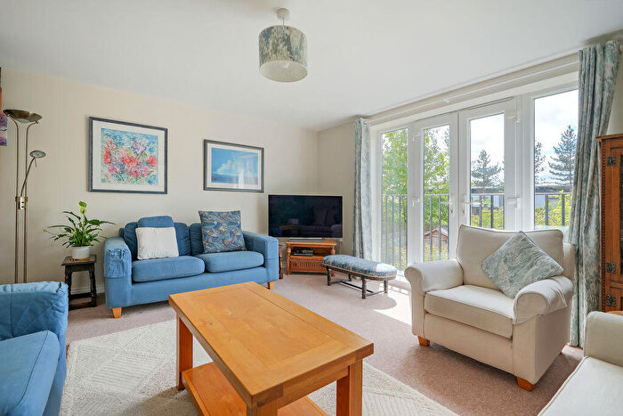 4 Bedroom Town House For Sale In Locke Drive, Darnall, Sheffield, S9