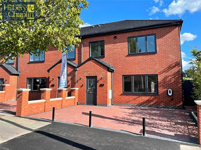 3 Bedroom End Of Terrace House For Sale In Burland Road, Romford, Essex, RM5