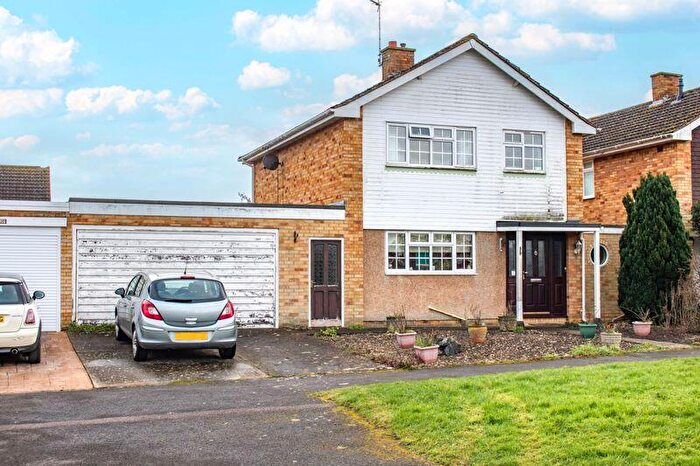 3 Bedroom Detached House For Sale In Howard Avenue, Wantage, OX12