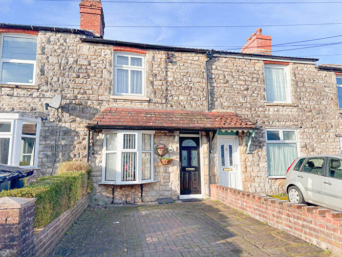 3 Bedroom Terraced House For Sale In Victoria Grove, Shepton Mallet, BA4