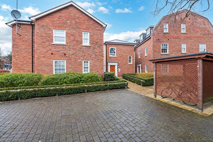 3 Bedroom Apartment To Rent In Regency Place, Bury St Edmunds, IP33