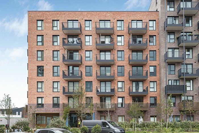 1 Bedroom Flat To Rent In Henry Strong Road, Harrow, HA1