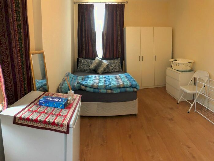 Studio To Rent In Station Road, Harrow, HA1