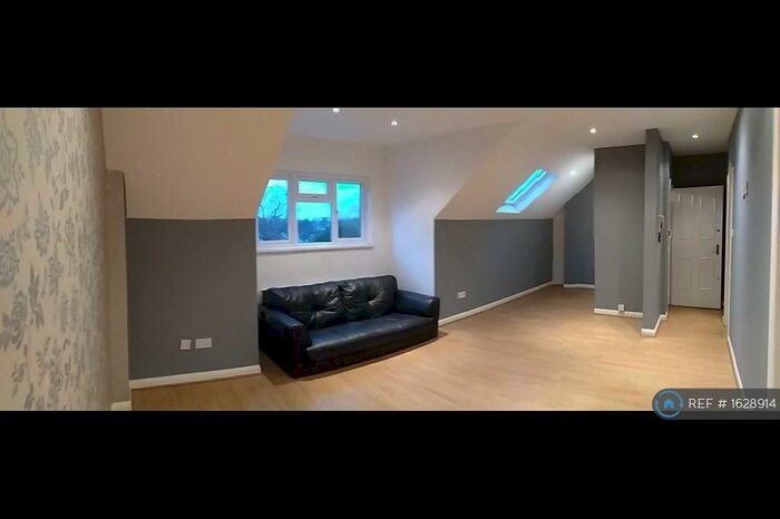 1 Bedroom Flat To Rent In Florence Road, South Croydon, CR2