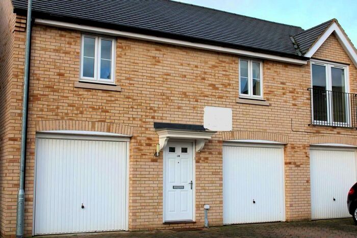 2 Bedroom Flat To Rent In Furrowfields, St Neots, PE19