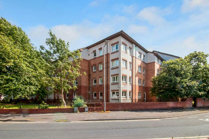 2 Bedroom Flat To Rent In Arcadia Street, Glasgow, G40