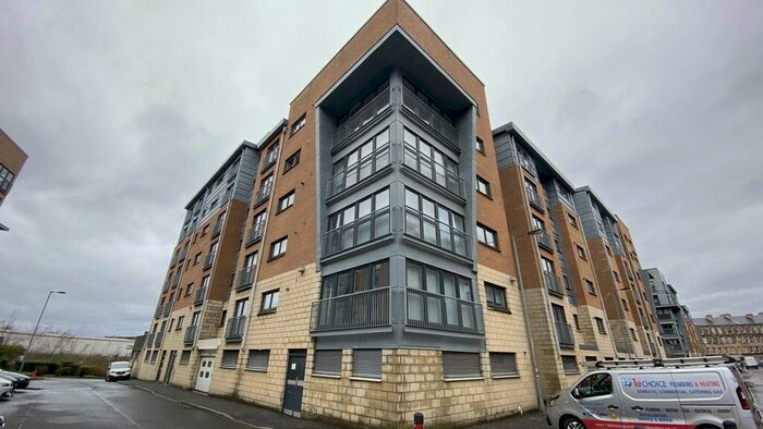 1 Bedroom Apartment To Rent In Barrland Court, Glasgow, G41