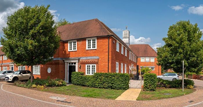 4 Bedroom Terraced House For Sale In Burnham Square, Upper Froyle, Alton, Hampshire, GU34