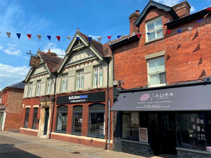 3 Bedroom Maisonette To Rent In Church Street, Romsey, Hampshire, SO51