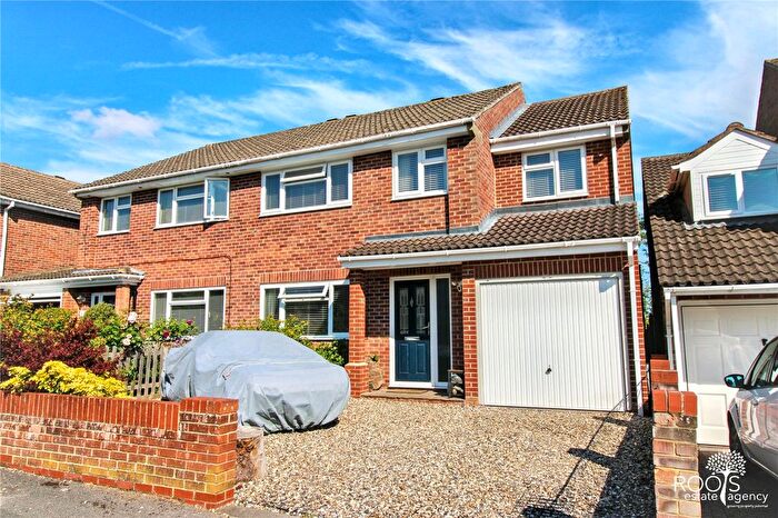 4 Bedroom Semi-Detached House For Sale In Trent Crescent, Thatcham, Berkshire, RG18