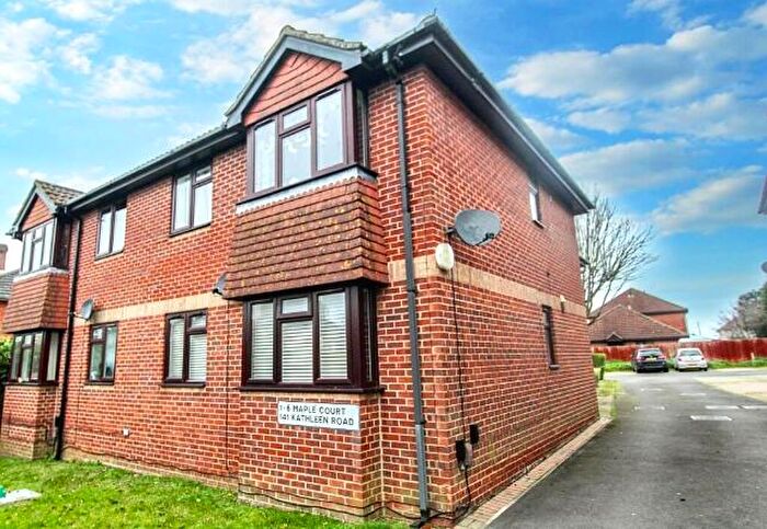 1 Bedroom Flat To Rent In Kathleen Road, Sholing, Southampton, Hampshire, SO19