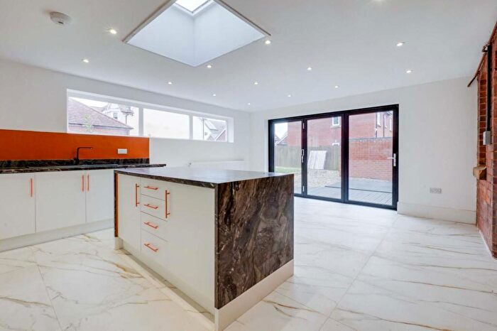 3 Bedroom Detached House To Rent In Gainsford Road, Humberstone, Leicester, LE5