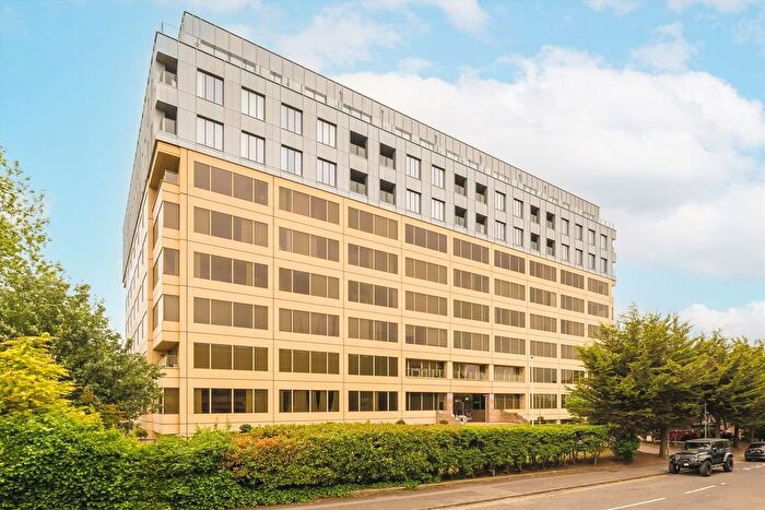 Studio To Rent In West Gate, Ealing, W5