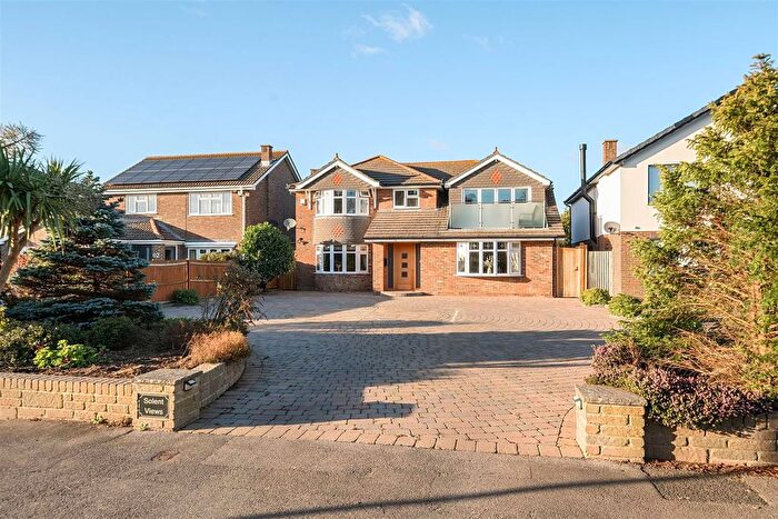 4 Bedroom Detached House For Sale In Fort Road, Alverstoke, Gosport, PO12