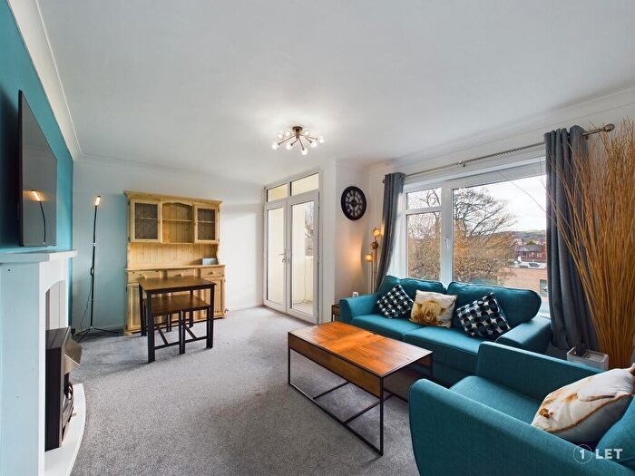 2 Bedroom Flat To Rent In Falcon Road West, Morningside, Edinburgh, EH10
