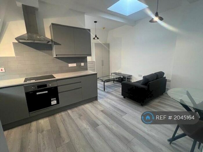 1 Bedroom Flat To Rent In Kirkgate Lofts, Leeds, LS1