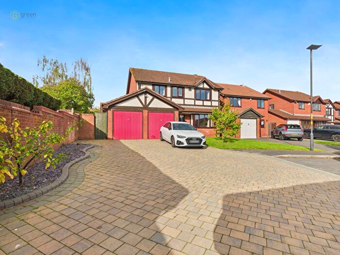 4 Bedroom Detached House For Sale In Juniper Drive, Walmley, Sutton Coldfield, B76