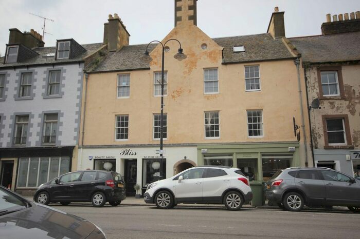 3 Bedroom Flat To Rent In / High Street, Dunbar, EH42