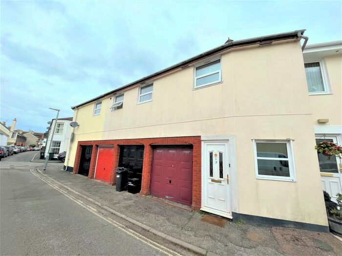 1 Bedroom Apartment To Rent In King Street, Dawlish, EX7