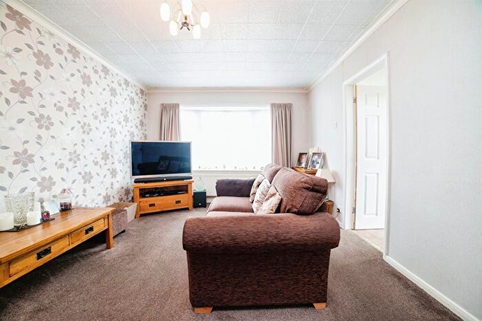 2 Bedroom Detached Bungalow For Sale In Birchwood Lane, Somercotes, Alfreton, DE55