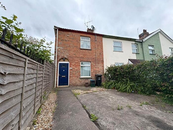 3 Bedroom End Of Terrace House For Sale In St. John Street, Bridgwater, TA6