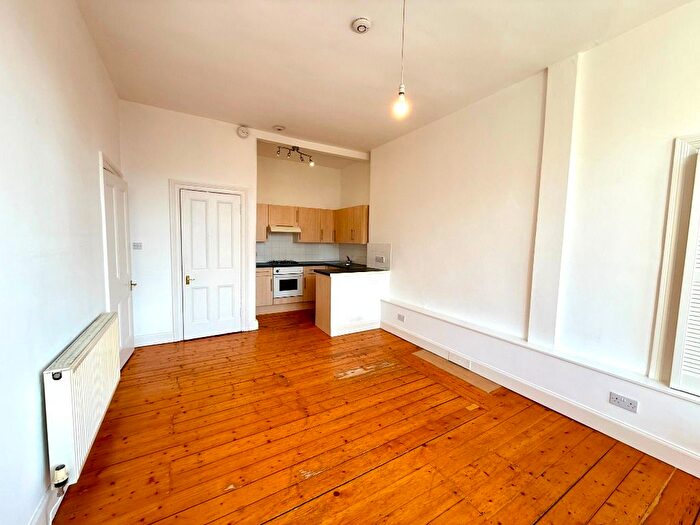 1 Bedroom Flat To Rent In Hamilton Place, Stockbridge, Edinburgh, EH3