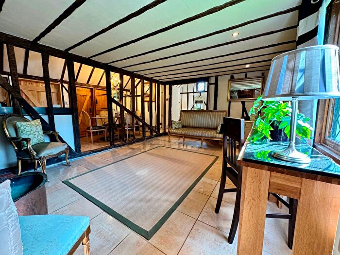 1 Bedroom Cottage To Rent In Painters Forstal, Faversham, ME13