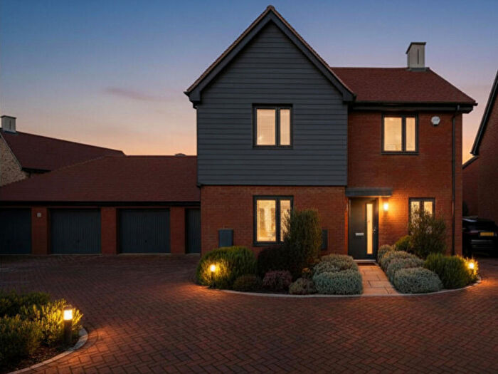 4 Bedroom Detached House For Sale In Press House Drive, Faversham, ME13