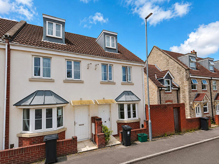 3 Bedroom End Of Terrace House For Sale In Forest Road, Kingswood, Bristol, BS15