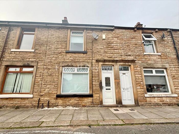 2 Bedroom House To Rent In Broadway, Lancaster, LA1