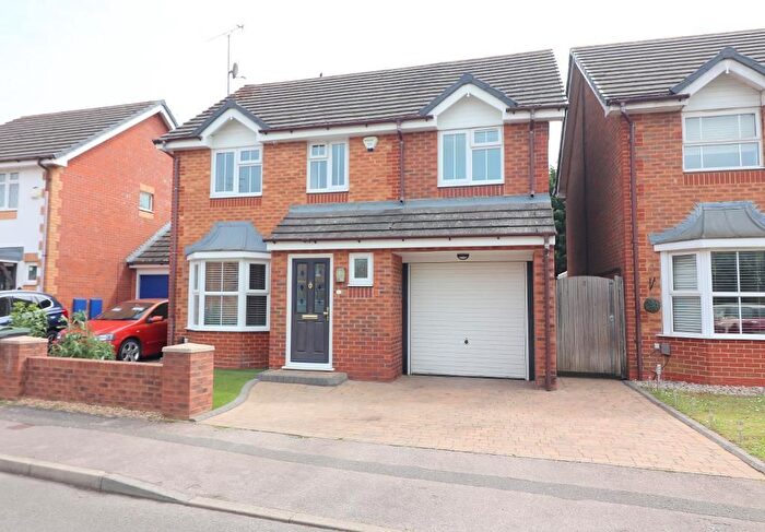 4 Bedroom Detached House To Rent In Sacombe Green, Luton, Bedfordshire, LU3