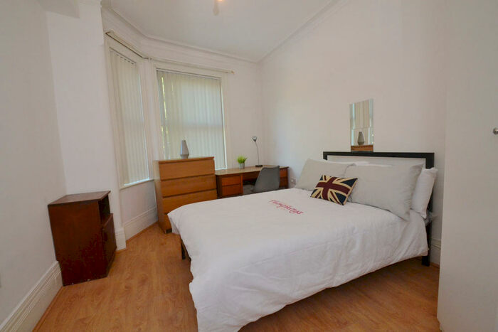 4 Bedroom Terraced House To Rent In Carill Drive, Fallowfield, Manchester, M14